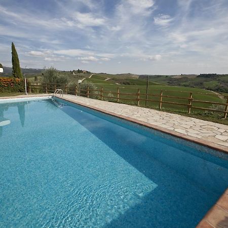 Agriturismo Il Torrione Lecchi Dış mekan fotoğraf