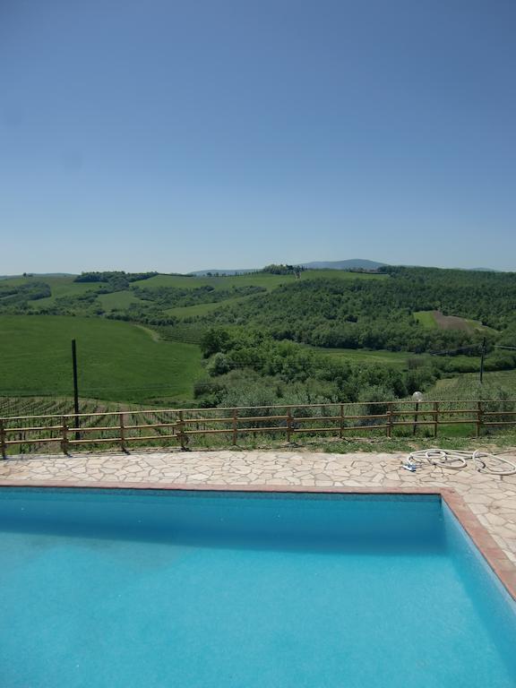 Agriturismo Il Torrione Lecchi Dış mekan fotoğraf