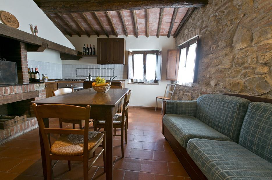 Agriturismo Il Torrione Lecchi Dış mekan fotoğraf
